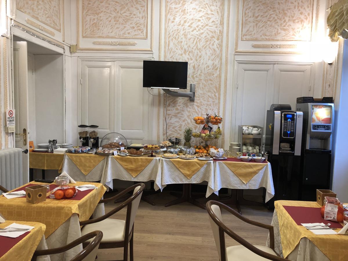 Hotel Milano Sanremo Exteriör bild